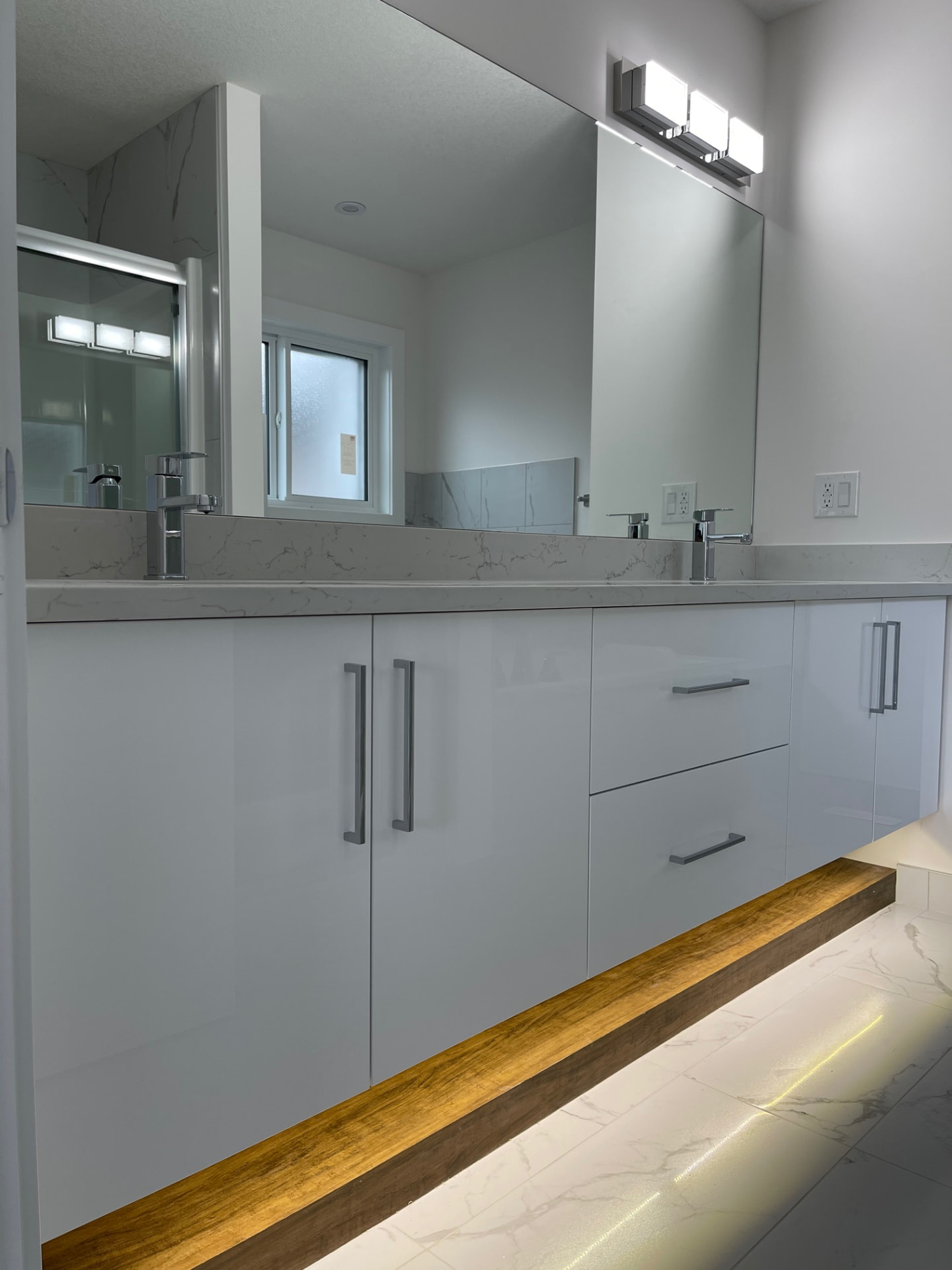 The 9843 153 Street Infill — custom home by Nexity Homes, photo 5